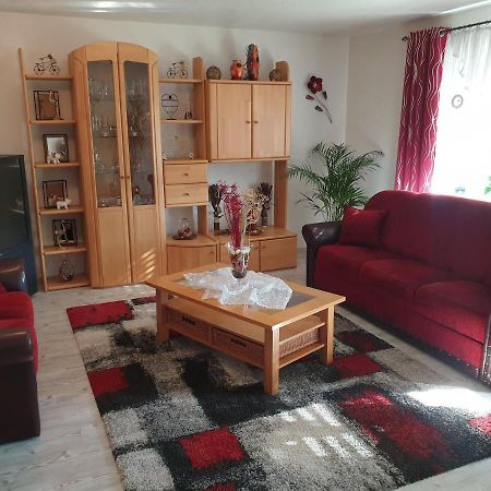 Ana'S Ferienwohnung Фурт-им-Вальд Экстерьер фото